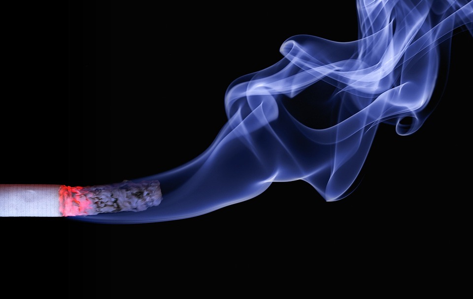 Cigarety škodí zdraví.
