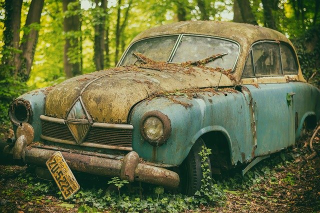 Staré auto vrak