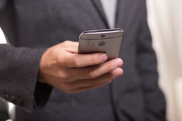 telefon, smartphone.jpg